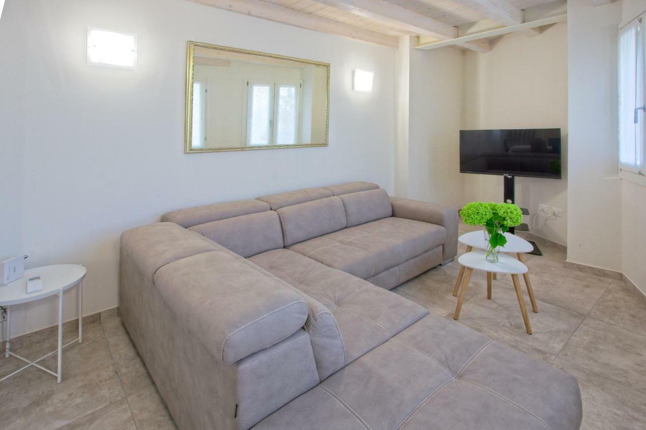 Casa Vacanze Marconi 22 Marone Dış mekan fotoğraf